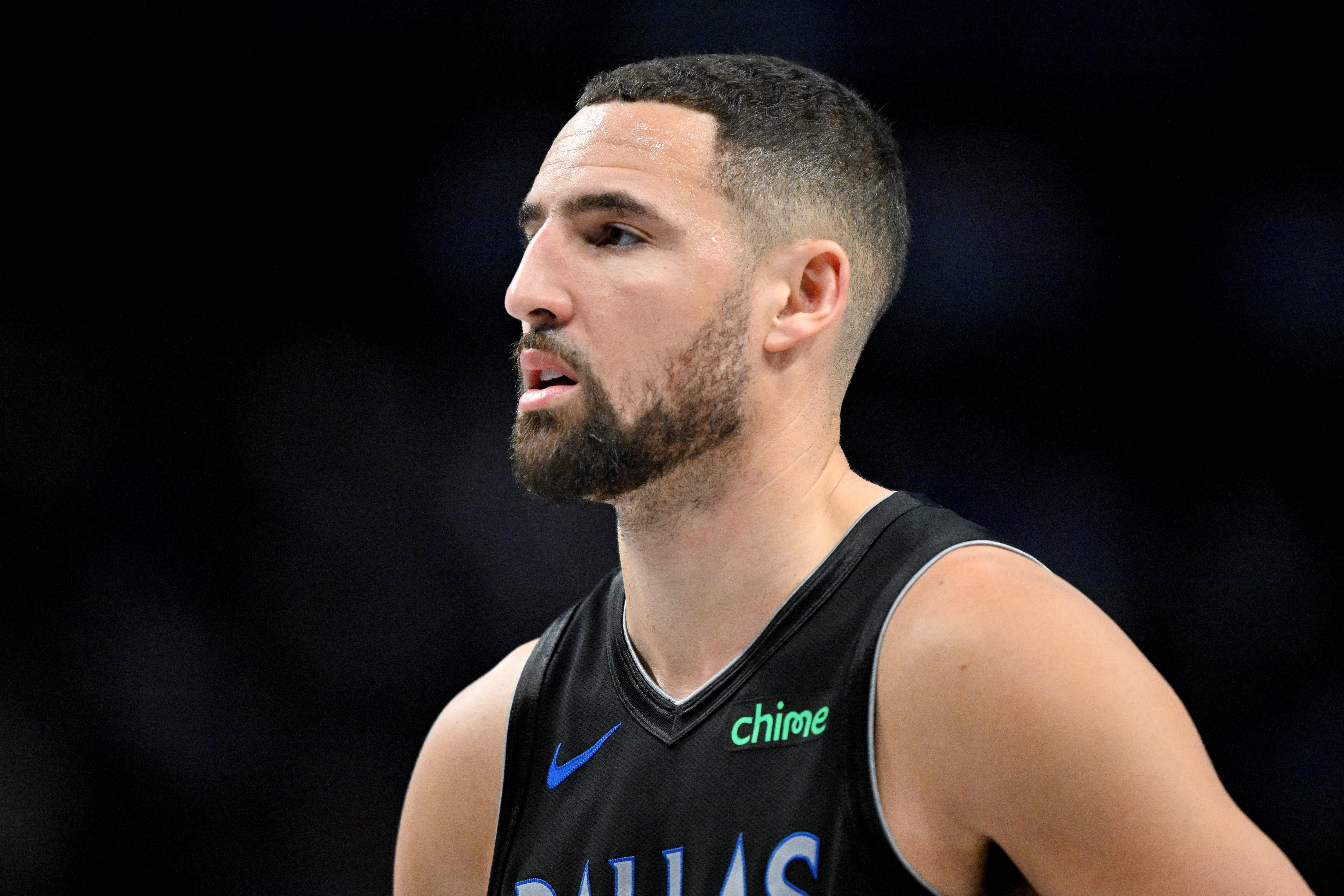 正负值-19最低！克莱20分钟10中4拿到10分 三分6中2